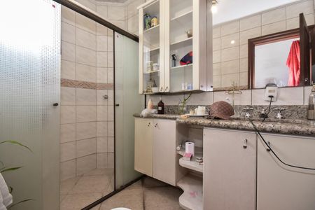 Apartamento à venda com 273m², 4 quartos e 4 vagasBanheiro Suíte 1