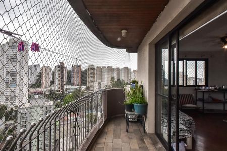 Varanda de apartamento à venda com 4 quartos, 273m² em Vila Andrade, São Paulo