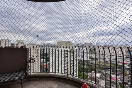 Apartamento à venda com 273m², 4 quartos e 4 vagasVaranda da Suíte 2