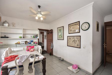 Apartamento à venda com 273m², 4 quartos e 4 vagasCopa