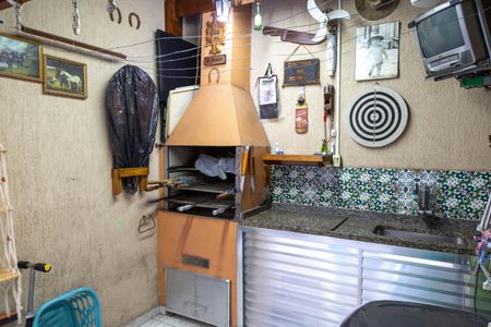 Casa à venda com 125m², 2 quartos e 2 vagasQuintal