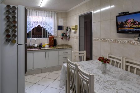 Casa à venda com 125m², 2 quartos e 2 vagasCozinha