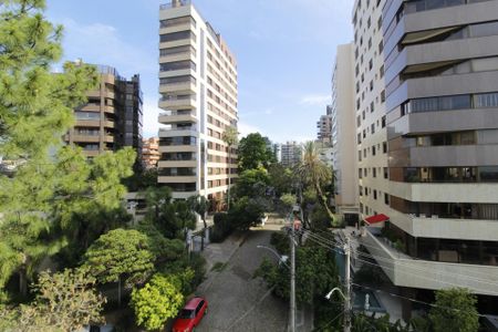 Apartamento para alugar com 113m², 3 quartos e 2 vagasVista Área de Serviço