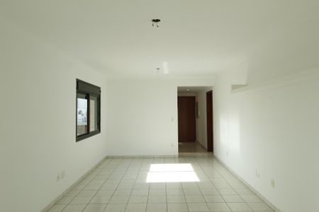 Apartamento para alugar com 113m², 3 quartos e 2 vagasSala