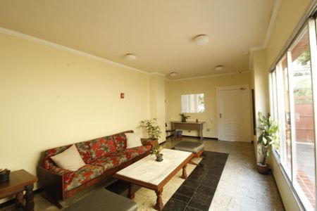 Apartamento para alugar com 113m², 3 quartos e 2 vagasHall social