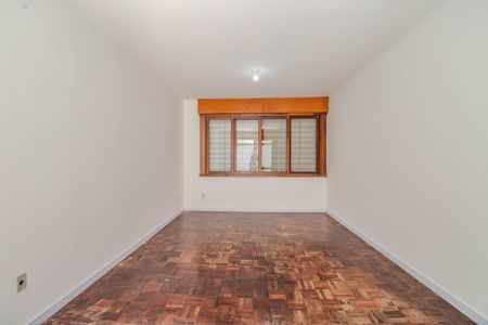 Casa à venda com 420m², 4 quartos e 5 vagasSala