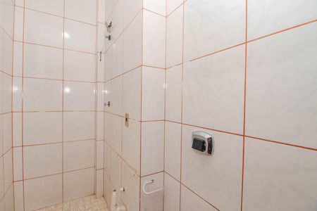 Casa à venda com 420m², 4 quartos e 5 vagasBanheiro 2 da Suíte