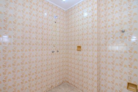 Casa à venda com 420m², 4 quartos e 5 vagasBanheiro da Suíte