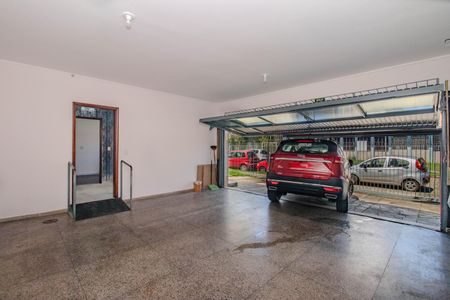 Casa à venda com 420m², 4 quartos e 5 vagasGaragem