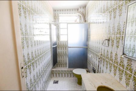 Apartamento à venda com 74m², 2 quartos e sem vagaBanheiro