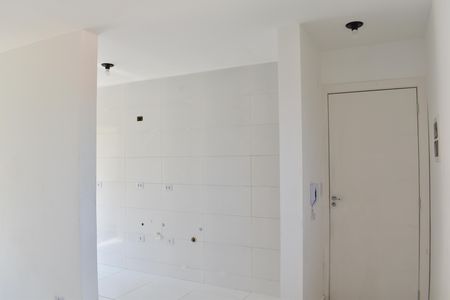 Cozinha de apartamento para alugar com 2 quartos, 75m² em Jardim das Américas, Curitiba