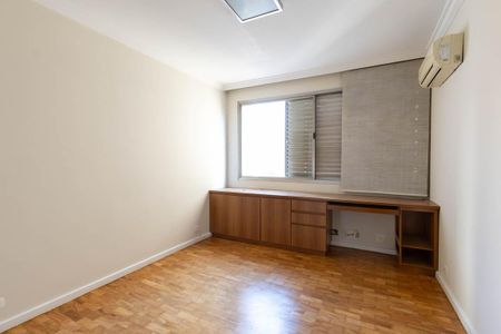 Apartamento à venda com 152m², 2 quartos e 1 vagaQuarto
