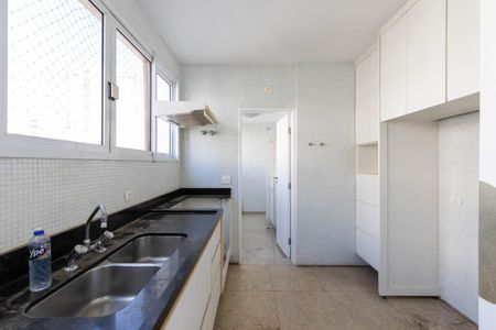Apartamento à venda com 152m², 2 quartos e 1 vagaCozinha