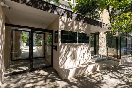 Apartamento à venda com 152m², 2 quartos e 1 vagaFachada