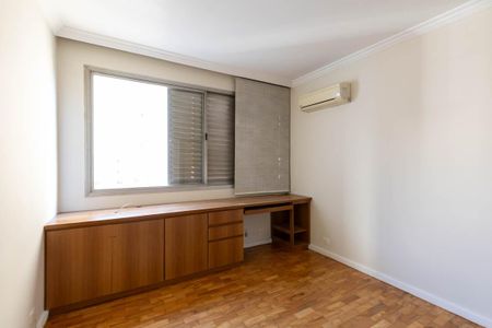 Apartamento à venda com 152m², 2 quartos e 1 vagaQuarto