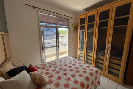 Apartamento à venda com 95m², 2 quartos e 1 vagaQuarto 2