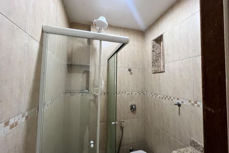 Apartamento à venda com 95m², 2 quartos e 1 vagaBanheiro de Serviço