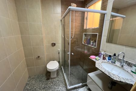 Apartamento à venda com 95m², 2 quartos e 1 vagaBanheiro Social