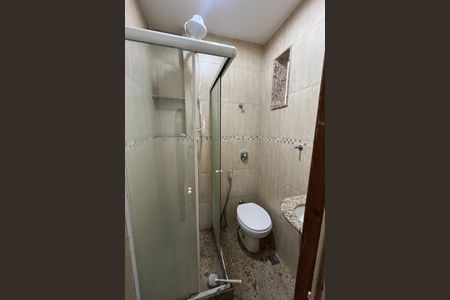 Apartamento à venda com 95m², 2 quartos e 1 vagaBanheiro de Serviço