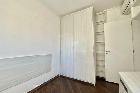 Apartamento à venda com 81m², 2 quartos e 2 vagasQuarto 2