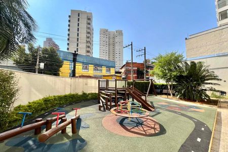 Apartamento à venda com 81m², 2 quartos e 2 vagasÁrea comum - Playground