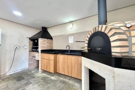 Apartamento à venda com 81m², 2 quartos e 2 vagasÁrea comum - Churrasqueira