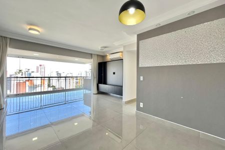 Apartamento à venda com 81m², 2 quartos e 2 vagasSala