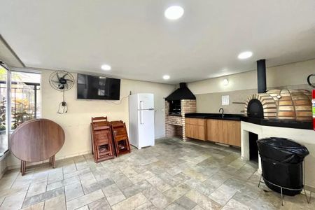 Apartamento à venda com 81m², 2 quartos e 2 vagasÁrea comum - Churrasqueira