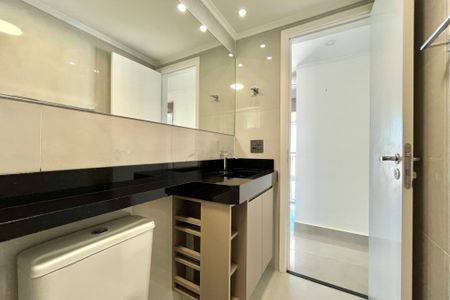 Apartamento à venda com 81m², 2 quartos e 2 vagasBanheiro Corredor
