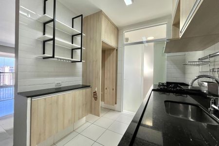 Apartamento à venda com 81m², 2 quartos e 2 vagasCozinha
