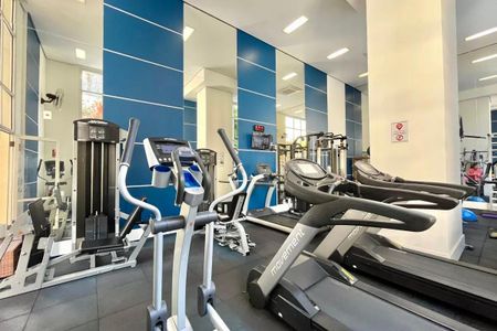 Apartamento à venda com 81m², 2 quartos e 2 vagasÁrea comum - Academia