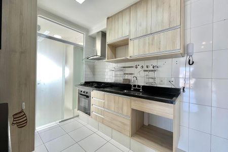 Apartamento à venda com 81m², 2 quartos e 2 vagasCozinha