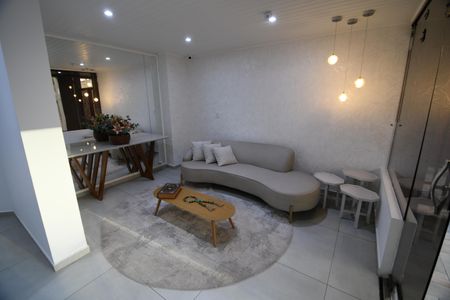 Apartamento à venda com 145m², 3 quartos e 2 vagasHall social