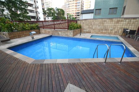 Apartamento à venda com 145m², 3 quartos e 2 vagasÁrea comum - Piscina