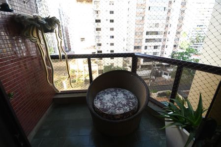 Sala - Sacada de apartamento à venda com 3 quartos, 145m² em Cambuí, Campinas