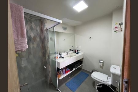 Banheiro de apartamento à venda com 3 quartos, 68m² em Santana, São Paulo