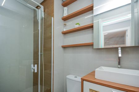 Banheiro de apartamento para alugar com 2 quartos, 34m² em Socorro, São Paulo