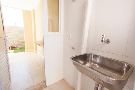 Casa de condomínio para alugar com 170m², 3 quartos e 2 vagas Casa de condomínio para alugar com 170m², 3 quartos e 2 vagasÁrea de Serviço