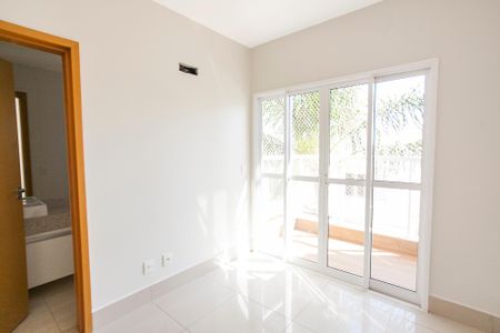 Casa de condomínio para alugar com 170m², 3 quartos e 2 vagas Casa de condomínio para alugar com 170m², 3 quartos e 2 vagasSuíte 3