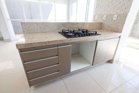 Casa de condomínio para alugar com 170m², 3 quartos e 2 vagas Casa de condomínio para alugar com 170m², 3 quartos e 2 vagasCozinha