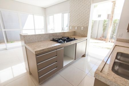 Casa de condomínio para alugar com 170m², 3 quartos e 2 vagas Casa de condomínio para alugar com 170m², 3 quartos e 2 vagasCozinha