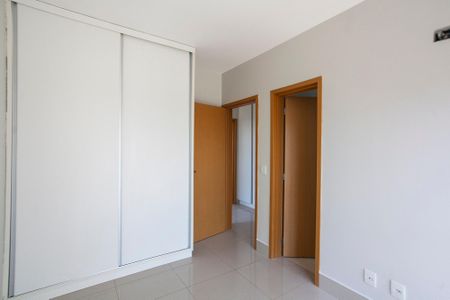 Casa de condomínio para alugar com 170m², 3 quartos e 2 vagas Casa de condomínio para alugar com 170m², 3 quartos e 2 vagasSuíte 3