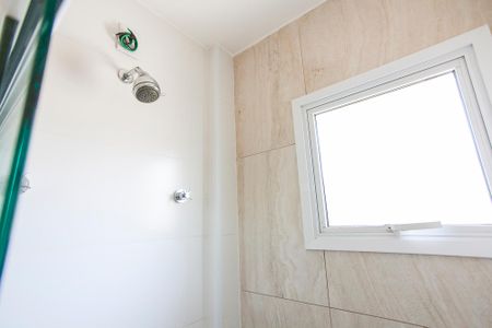 Casa de condomínio para alugar com 170m², 3 quartos e 2 vagas Casa de condomínio para alugar com 170m², 3 quartos e 2 vagasBanheiro da Suíte 3