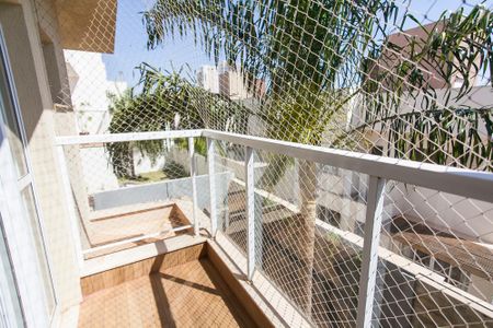 Casa de condomínio para alugar com 170m², 3 quartos e 2 vagas Casa de condomínio para alugar com 170m², 3 quartos e 2 vagasVaranda da Suíte 3