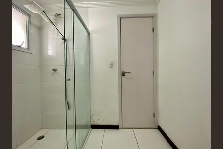 Apartamento para alugar com 168m², 3 quartos e 2 vagasBanheiro da Suíte 2
