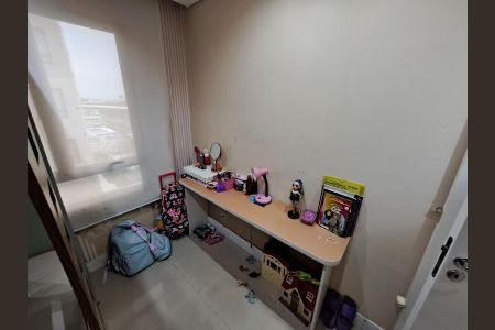 Quarto 2 de apartamento à venda com 2 quartos, 36m² em Presidente Altino, Osasco