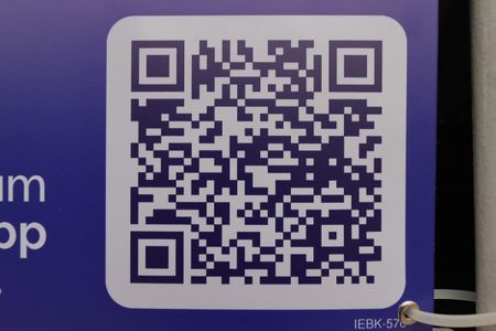 Casa à venda com 147m², 2 quartos e 3 vagasPlaquinha IEBK-570 - QR Code