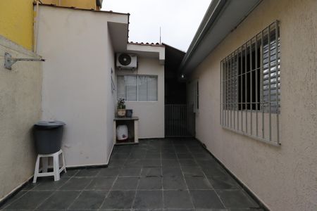 Casa à venda com 147m², 2 quartos e 3 vagasQuintal