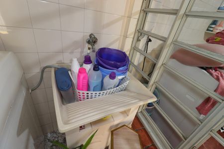 Casa à venda com 147m², 2 quartos e 3 vagasEdícula - Área de Serviço