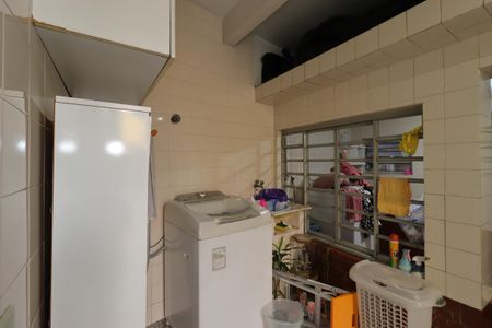 Casa à venda com 147m², 2 quartos e 3 vagasEdícula - Área de Serviço